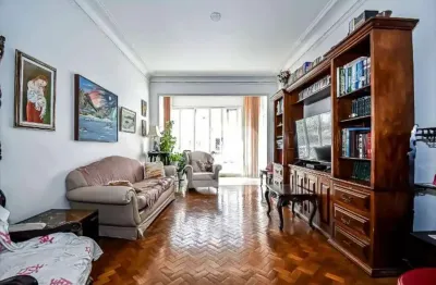Apartamento a venda  em  copacabana 3 quartos  1 suíte e dependência completa!
