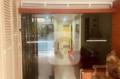 Vendo quarto e sala em copacabana 61m2 com suíte e 2 vagas na garagem com ótima localização