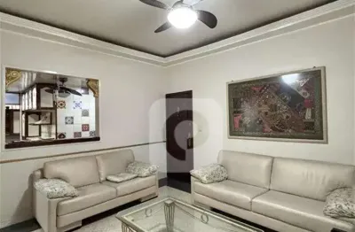 Apartamento com 87m² 2 quartos  (1) suíte e 1 vaga na república do peru em copacabana