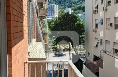 Apartamento 2 Quartos (1 Suíte)  74m² Rua Fonte da Saudade Lagoa