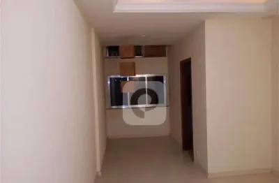 Apartamento 2 quartos 1 suíte 70m² rua figueiredo de magalhães copacabana