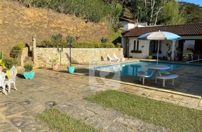 Casa com 4 quartos à venda na Rede Mineira de Viação, Centro, Barra do Piraí