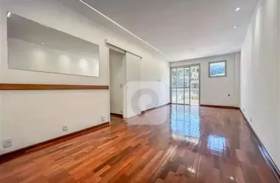Apartamento   3 Quartos (1) Suíte  e (2) Vaga  com Vista Deslumbrante – Cosme Velho