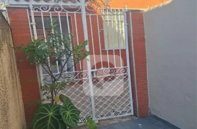 Casa linear com 2 quartos (1 suíte) à venda – 140m² – riachuelo