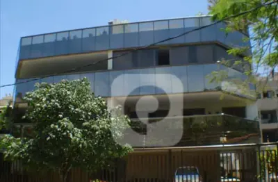 Cobertura duplex com 320 m² 4 quartos 2 suítes master com closet 2 vagas à venda no recreio