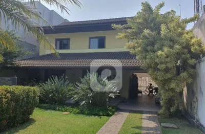 Casa em condomínio,4 quartos, com 370m2,na barra da tijuca.