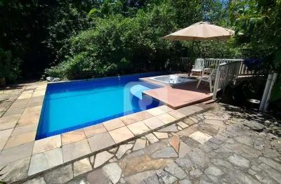 Casa duplex com 354m² condomínio eldorado 4 quartos 1 suíte 2 wc 1 sala grande 2 vagas