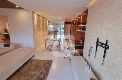 Frames Apartamento Mobiliado  2 quartos 1 Suíte 101 m² 2 vagas á Venda