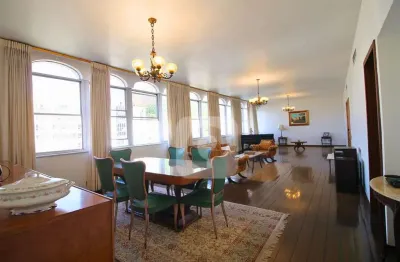 Luxo e exclusividade na tijuca apartamento de 280m² com porteira fechada a venda