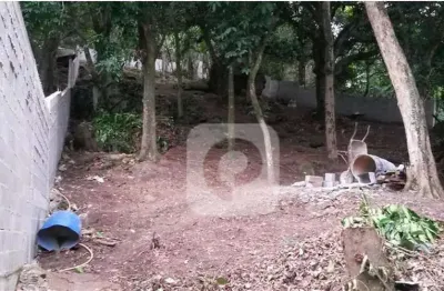 Terreno à venda na Estrada dos Bandeirantes, Camorim, Rio de Janeiro