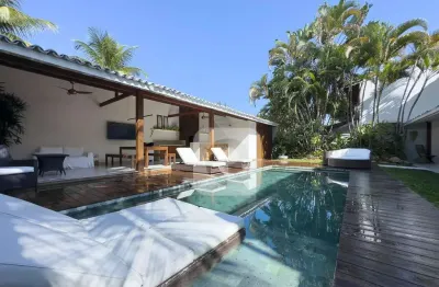 Casa de 430m² com 6 quartos e 4 vagas a venda - barra da tijuca  - rj