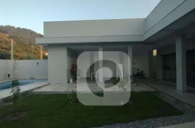 Bosque dos esquilos casa linear 4 quartos  3 suítes 350 m2  á venda