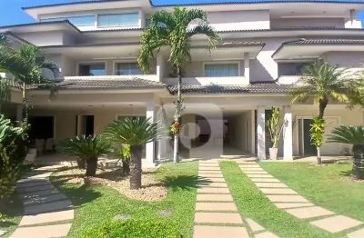 Casa porteira fechada mobiliada no condomínio alameda dos eucaliptos barra da tijuca