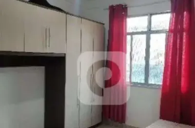 Apartamento reformado com 60m² quartos e localização privilegiada em  valqueire