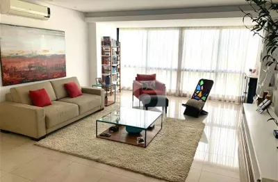 Apartamento no Condomínio Nova Ipanema - Barra da Tijuca - 3 Quartos , 2 Vagas , 150m2