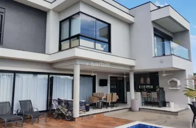 Casa em condomínio fechado com 3 quartos à venda na rua sabiá, 363, suru, santana de parnaíba por r$ 4.245.000