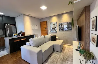 Apartamento mobiliado no bairro saguaçú, próximo ao colégio bom jesus