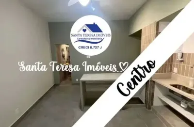Excelente kitnet na rua riachuelo, centro, reformadinha.
