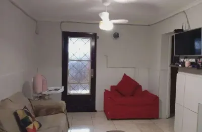 Casa no fonseca/niterói / 2 quartos / sem condomínio