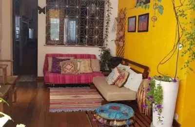 Casa em condomínio fechado com 4 quartos à venda na rua costa bastos, 675, santa teresa, rio de janeiro, 130 m2 por r$ 820.000
