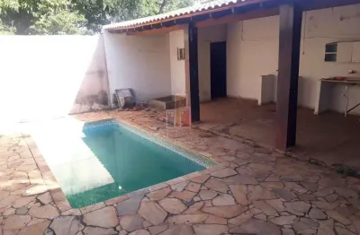 Casa com 2 quartos para alugar no Quinta da Bela Olinda, Bauru 