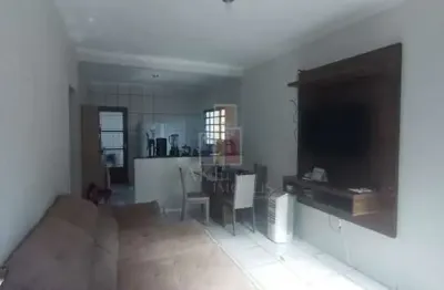 Casa com 2 quartos à venda na Vila Industrial, Bauru 