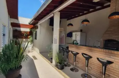 Casa com 3 quartos à venda no Núcleo Habitacional Mary Dota, Bauru 