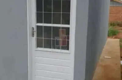 Casa para aluguel com 26 m² e 1 quarto em vila garcia, bauru - sp