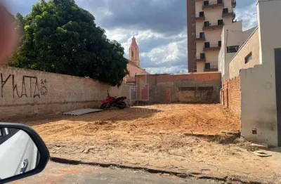 Terreno à venda no Centro, Agudos 