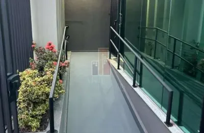 Casa com 3 quartos para alugar na Vila Nova Santa Clara, Bauru 