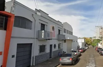 Casa com 3 quartos à venda no Centro, Bauru 