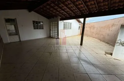 Casa para aluguel com 300 m² e 3 quartos em parque são joão, bauru - sp