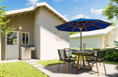 Casa com 2 quartos à venda na Vila Santa Maria, Piratininga 