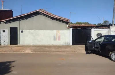 Casa para venda com 227 m² e 3 quartos em parque santo antônio, agudos - sp