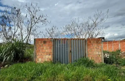 Terreno à venda no Jardim Coral, Bauru 