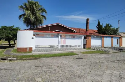 Casa com 3 quartos à venda no Centro, Peruíbe 