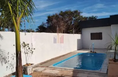 Linda area de lazer com 2 quartos, 2 banheiros, sala, cozinha