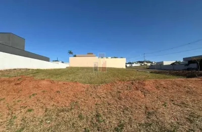 Terreno em condomínio fechado à venda no Jardim Shangri-Lá, Bauru 