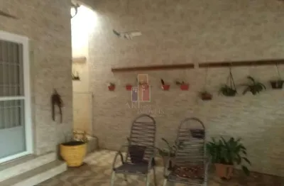 Casa com 3 quartos à venda na Vila Nipônica, Bauru 