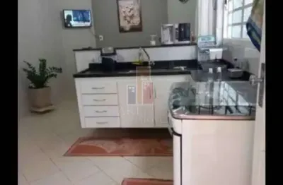 Casa com 3 quartos à venda na Vila Carolina, Bauru 