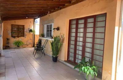 Casa com 2 quartos à venda na Vila Carvalho, Bauru 