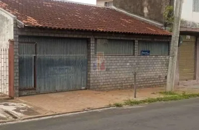 Casa com 2 quartos à venda no Conjunto Habitacional Engenheiro Otávio Rasi, Bauru 