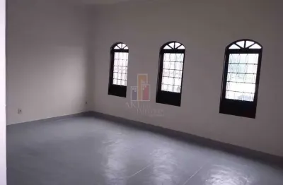 Casa com 3 quartos à venda no Jardim Vânia Maria, Bauru 