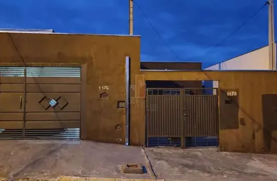 Casa com 2 quartos à venda no Conjunto Habitacional Isaura Pitta Garms, Bauru 