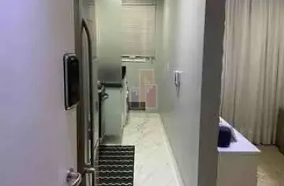 Lindo apartamento com dois dormitórios sendo um suíte, edifício nova nação américa!