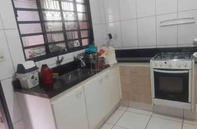 Casa com 3 quartos à venda na Vila Pacífico, Bauru 