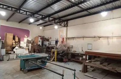 Barracão / Galpão / Depósito à venda na Vila Carolina, Bauru 