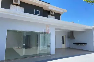 Casa com 3 quartos à venda na Vila Aviação, Bauru 