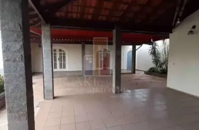Casa com 4 quartos à venda na Vila Aeroporto Bauru, Bauru 