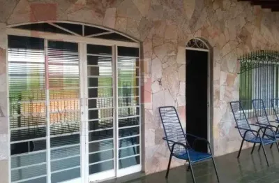 Casa para aluguel com 270 m² e 3 quartos em vila são joão da boa vista, bauru - sp